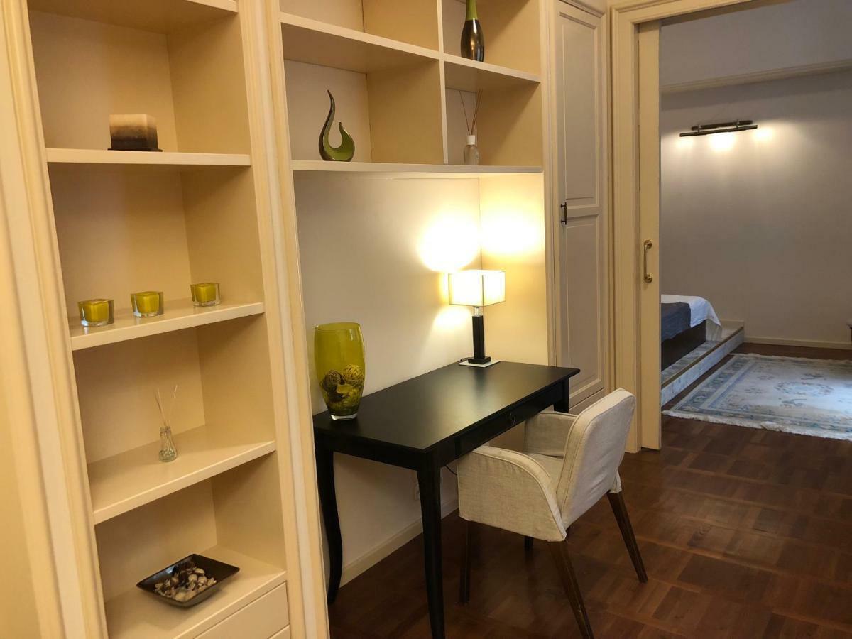 Apartment Stollar Business Style At Parliament