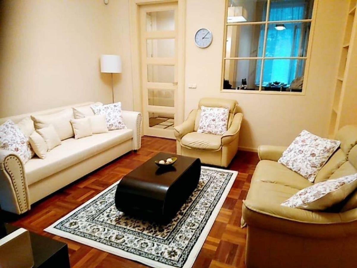 Apartment Stollar Business Style At Parliament Budapest